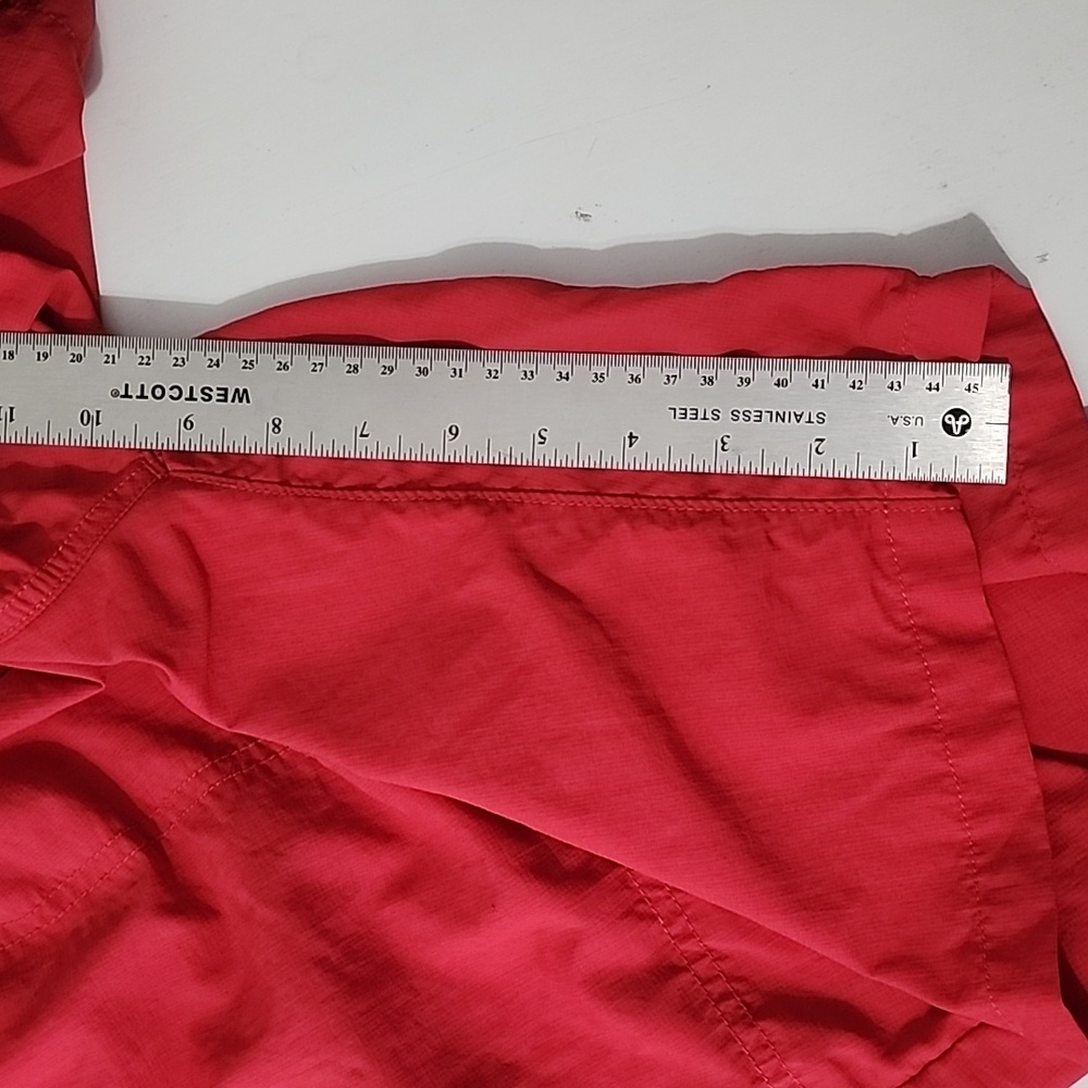 The North Face Men's Size Large Red Shorts - Picture 3 of 7